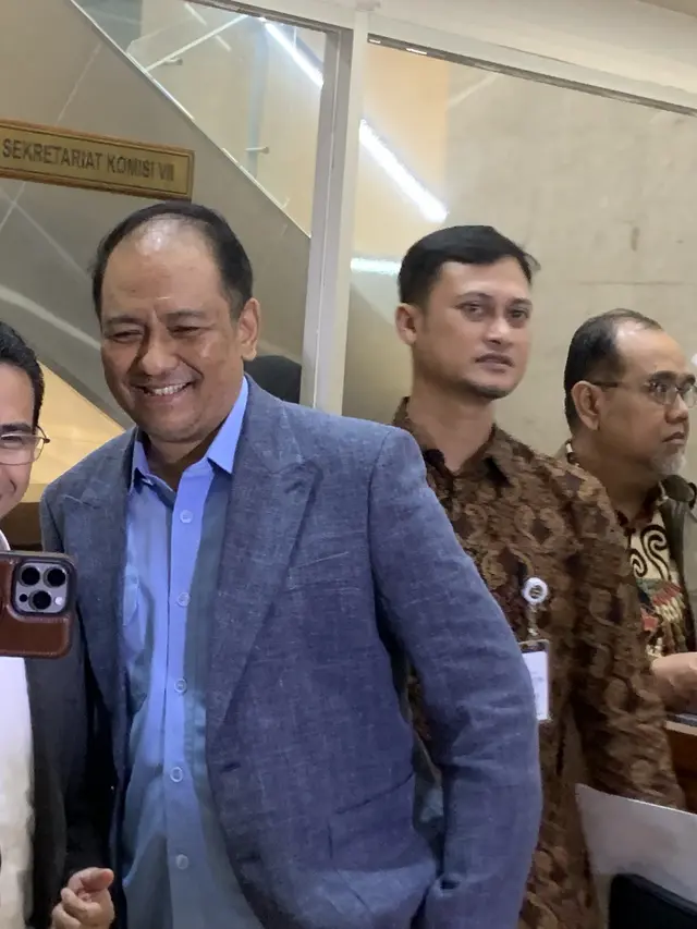 Dirut LPP RRI Hendrasmo usai rapat bersama Komisi VII DPR, Rabu (12/2/2025).
