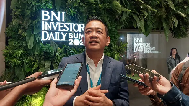 Ketua Umum Asosiasi Logistik dan Forwarder Indonesia (ALFI) Akbar Djohan dalam BNI Investor Daily Summit 2024 di Jakarta Convention Center (JCC), Jakarta, Rabu (9/10/2024). (Arief/Liputan6.com)