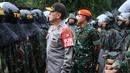 Kapolda Metro Jaya Irjen Pol M Iriawan memantau pengamanan aksi 212 di Gedung DPR/MPR RI, Jakarta Pusat, Selasa (21/2). Aparat gabungan TNI/Polri bersiaga mengamankan jalannya aksi 212 yang berlangsung di depan Kompleks Parlemen, Senayan. (Dok. Istimewa
