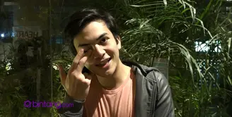 Setelah bermain dalam film ‘Magic Hour’, Rizky Nazar ketagihan bermain kembali dalam film layar lebar. Bahkan ia merasa belum puas dengan pencapaiannya saat ini, ia mengaku ingin sekali mendapatkan Piala Citra dan beradu peran dengan Reza Rahadia...