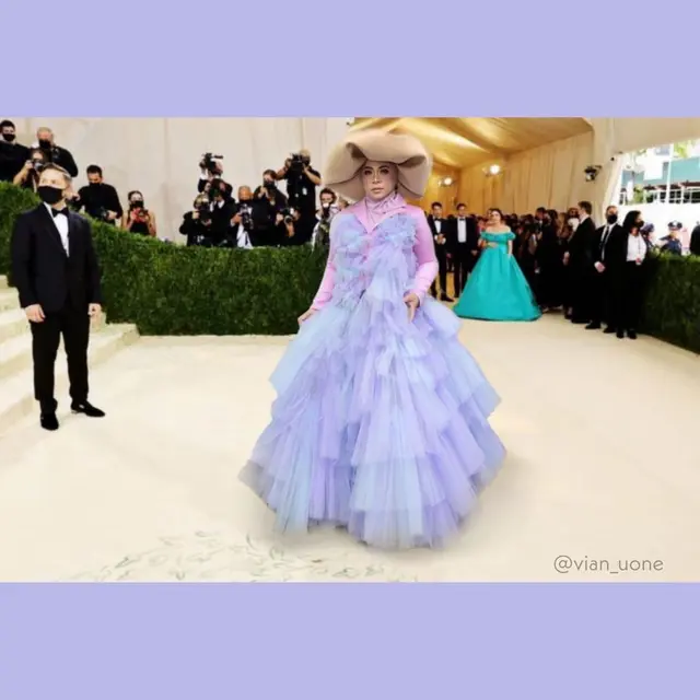 4 Editan Foto Melly Goeslaw Hadiri Met Gala 2021, Kocak Bak Sungguhan