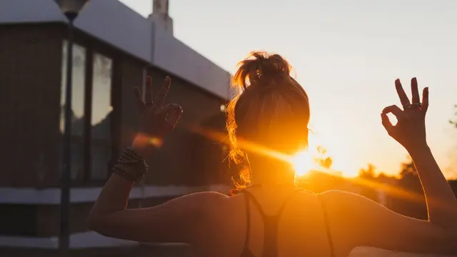 Rutinitas Morning Sun Exposure, Kebiasaan Pagi Sederhana yang Bisa Bikin Mood Lebih Baik Seharian