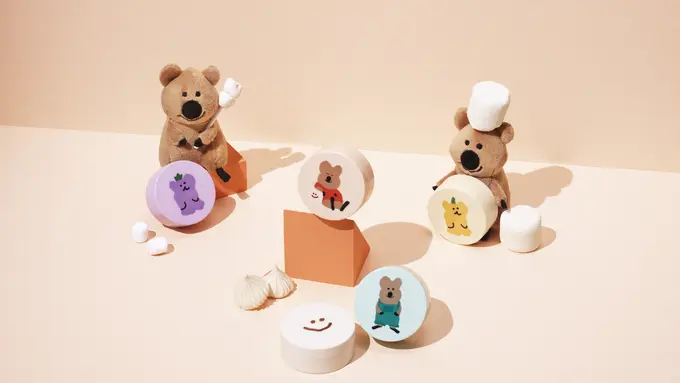 Merayakan 15 Tahun Kehadiran Bedak Anti Sebum dengan Kemasan Menggemaskan