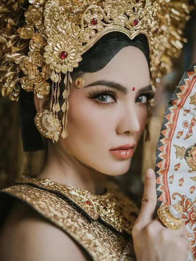 Diam-Diam Nikah, Ini 6 Pemotretan Prewedding Baby Niken dan Pengusaha Bali