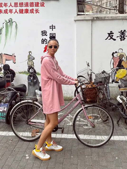 (Instagram/kelly_tandiono)