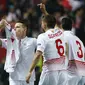 Striker Sevilla, Kevin Grameiro saat rayakan gol kedua ketika Sevilla hajar Shakhtar Donetsk 3-1 (reuters)