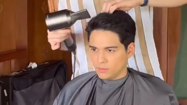 Rambut Rapi dengan Poni ke Atas di Tahun 2025/Kapanlagi.com