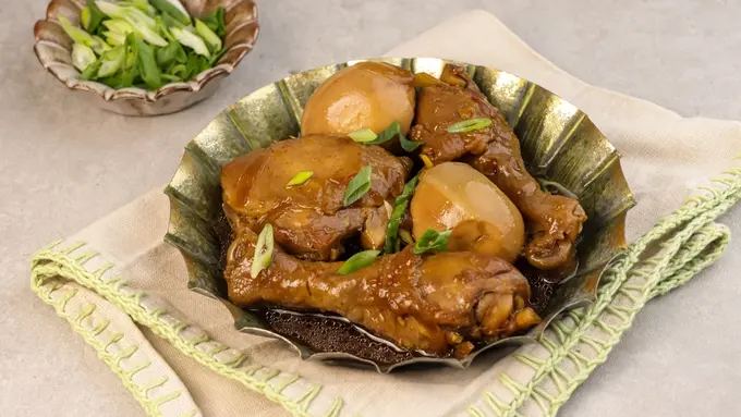 semur ayam chicken adobo filipina