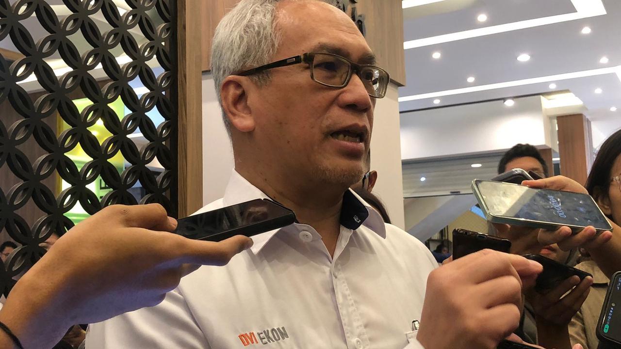 Deputi Bidang Koordinasi Pengembangan Wilayah dan Tata Ruang Kemenko Perekonomian, Wahyu Utomo buka suara soal isu dana Proyek Strategis Nasional (PSN) tahun 2023 yang masuk ke kantong Aparatur Sipil Negara (ASN) hingga politisi.