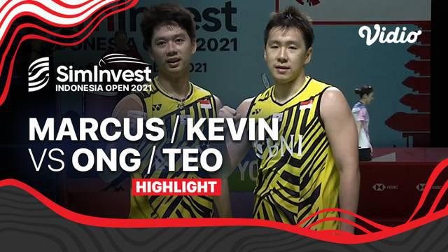 Berita video highlights kemenangan Marcus Gideon / Kevin Sanjaya atas ganda Malaysia, Ong Yew Sin / Teo Ee Yi, pada perempat final Indonesia Open 2021, Jumat (26/11/2021).
