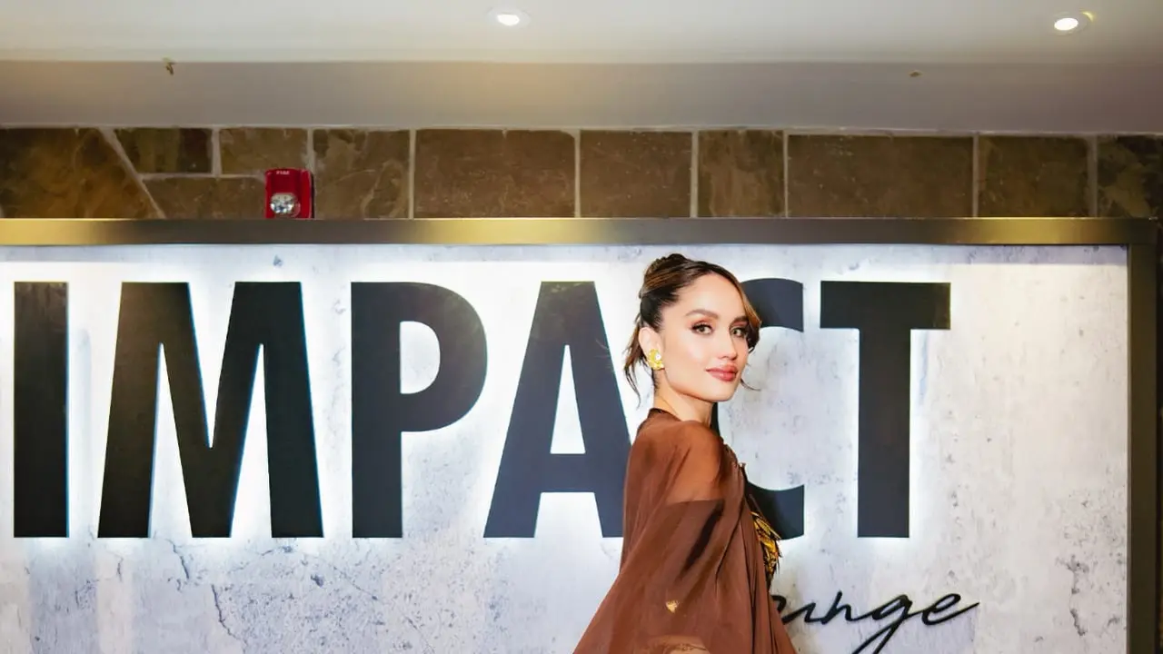 Cinta Laura. (ist)
