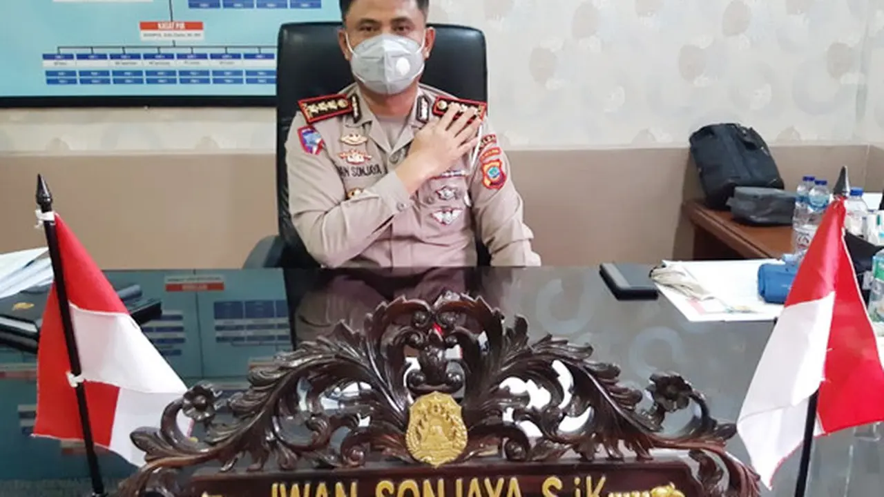 Direktur Lalu Lintas Polda Sulut Kombes Pol Iwan Sonjaya.