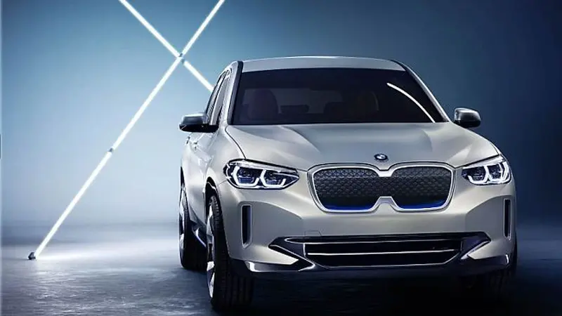 BMW Concept iX3