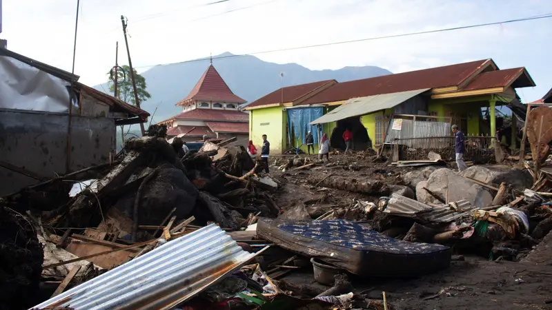 Jumlah Korban Jiwa Akibat Banjir Lahar Dingin Gunung Marapi Terus Bertambah