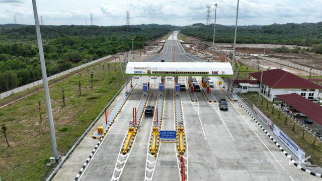 PT Hutama Karya (Persero) resmi membuka operasional Jalan Tol Binjai-Langsa Seksi Tanjung Pura-Pangkalan Brandan