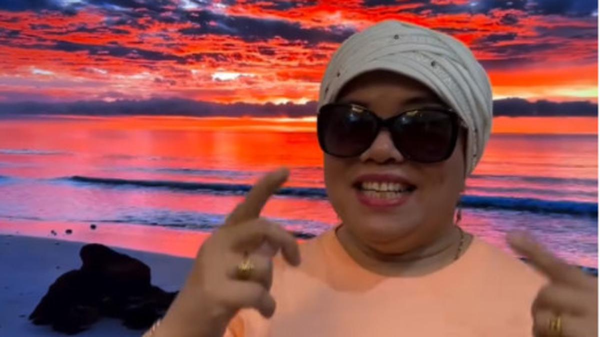 Inspirasi Hijab Elegan Mama Fuji: Tampil Anggun untuk Semua Usia