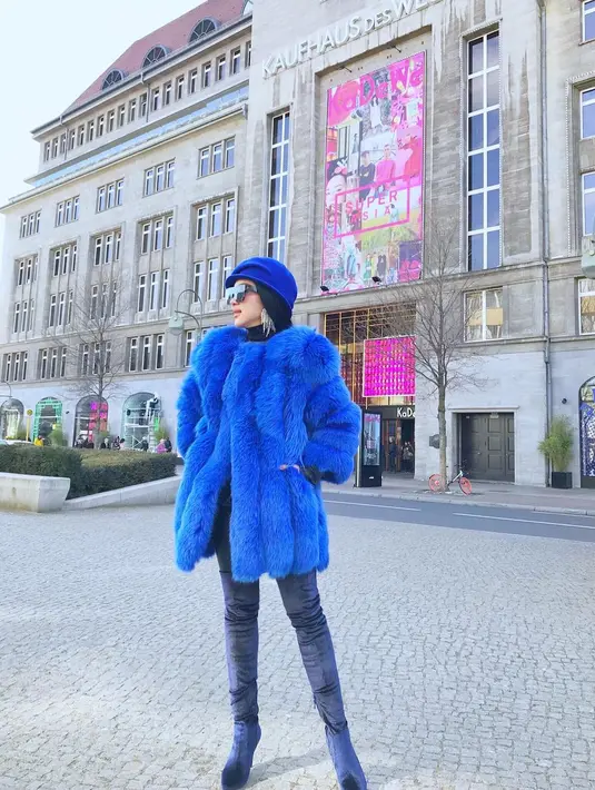 (Instagram/princessyahrini)