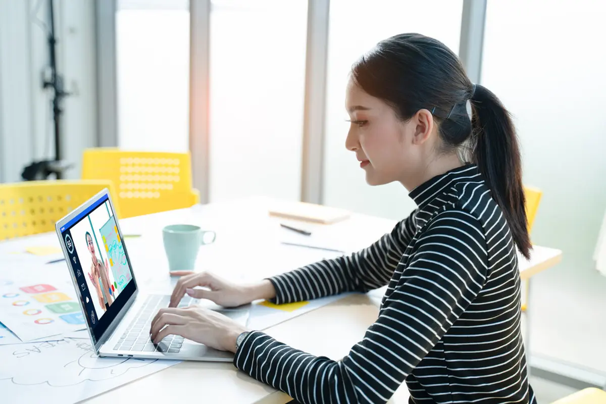 Antusiasnya Finalis FKL 2020 Ikuti Business Coach Hari Ketiga, Ada yang Dapat E-Book Gratis