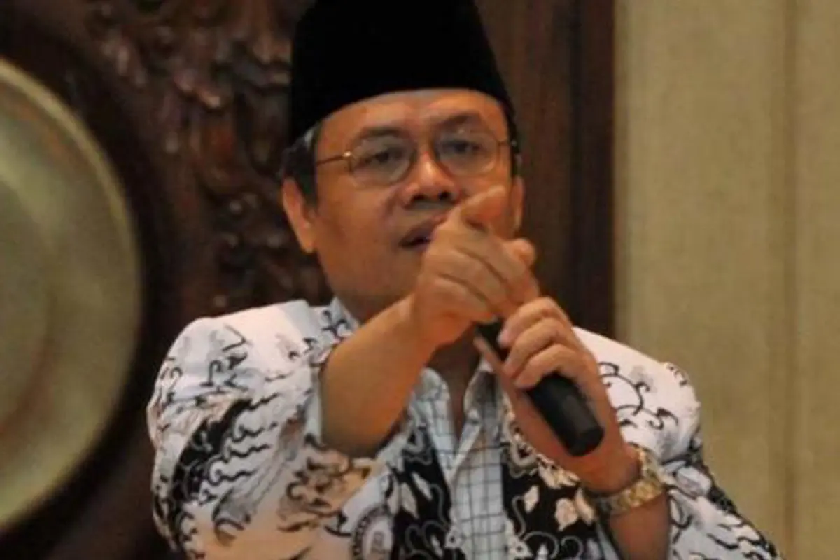 Ribuan Guru Memberi Penghormatan Terakhir untuk Dr Sulistiyo