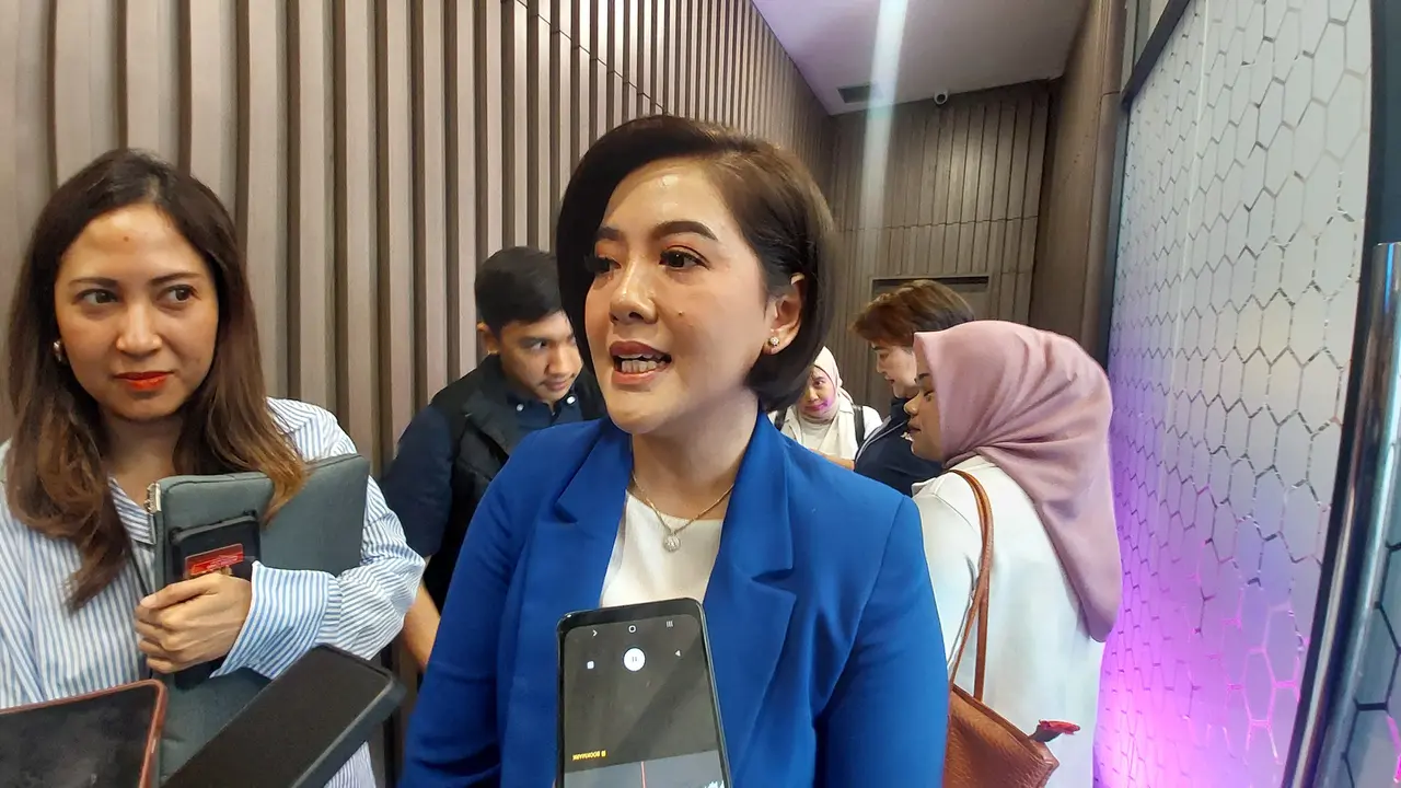 Putri Violla