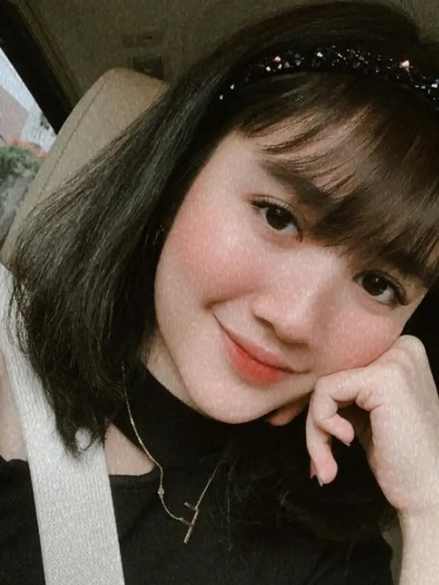 Febby Rastanty dan gaya rambutnya (Instagram/febbyrastanty)