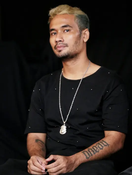 Dalam konser yang akan digelar pada 30 November mendatang, JFlow akan memberikan penampilan terbaiknya. Konser digelar di Balai Sarbini. Ia juga siap mengungkap sisi lain dari Mike. (Adrian Putra/Bintang.com)