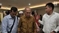 Mantan Kas Kostrad Kivlan Zen saat akan menjalani pemeriksaan di Gedung Bareskrim Mabes Polri, Jakarta, Senin (13/5/2019). Saat ini, Mabes Polri telah mencabut status cegah kepada Kivlan Zen. (merdeka.com/Iqbal Nugroho)