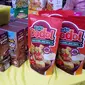 Produk Baso Dodol dan Krupuk Dodol buah kreasi Chocodot Garut siap memanjakan belanjaan oleh-oleh anda (Liputan6.com/Jayadi Supriadin)