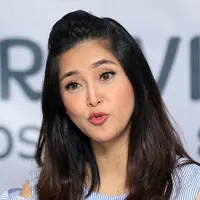 Setiap wanita yang baru melahirkan akan dihantui dengan berat badan yang naik. Namun sepertinya ketakutan itu tak berlaku untuk Eva Anindita. (Deki Prayoga/Bintang.com)