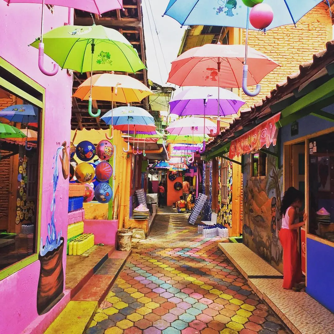 Kampung Warna Warni Jodipan, Malang, Jawa Timur. (Sumber Foto: cukdus/Instagram)