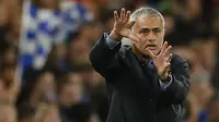 Jose Mourinho (Reuters / Andrew Couldridge)