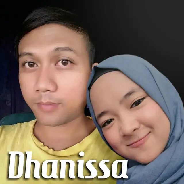 Akui Fans, 6 Editan Foto Bareng Nissa Sabyan Ini Halu Banget