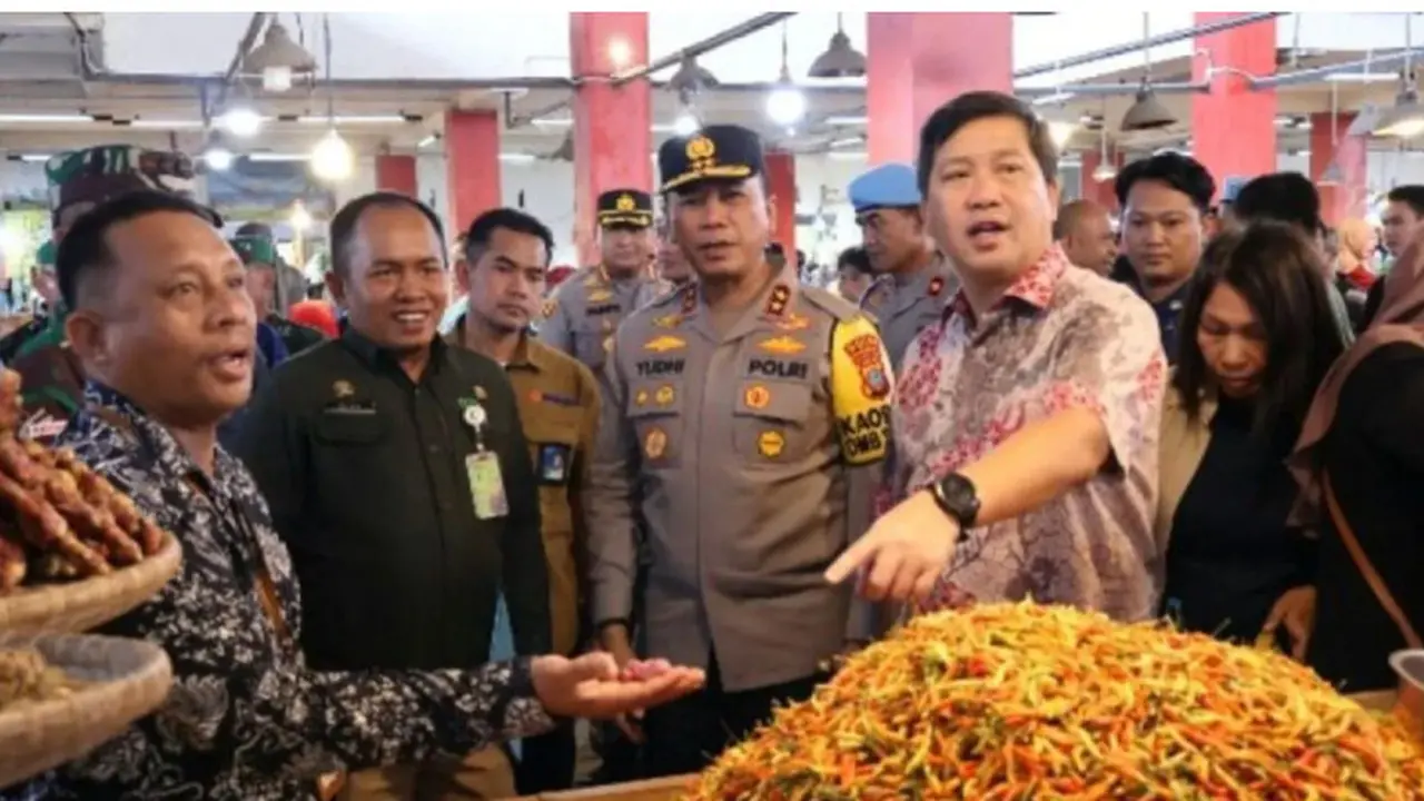 Selain Wagub Sulut dan Kapolda Sulut, ikut dalam peninjauan itu Pangdam XIII/Merdeka Mayjen TNI Candra Wijaya.