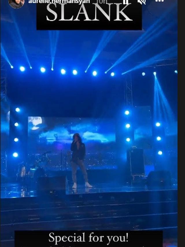 Atta Halilintar pesta ultah ke-27 (Foto: Instagram/@aurelie.hermansyah)