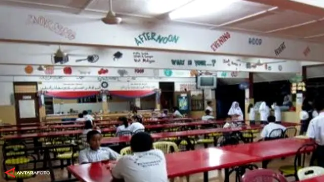 kantin-sekolah-130727b.jpg