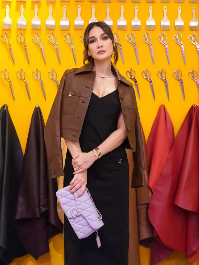 Inspirasi Glam Look ala Luna Maya (Instagram/@lunamaya)