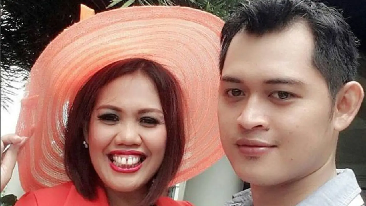 Suami Main Sinetron, Elly Sugigi Siap-Siap Ditinggal?