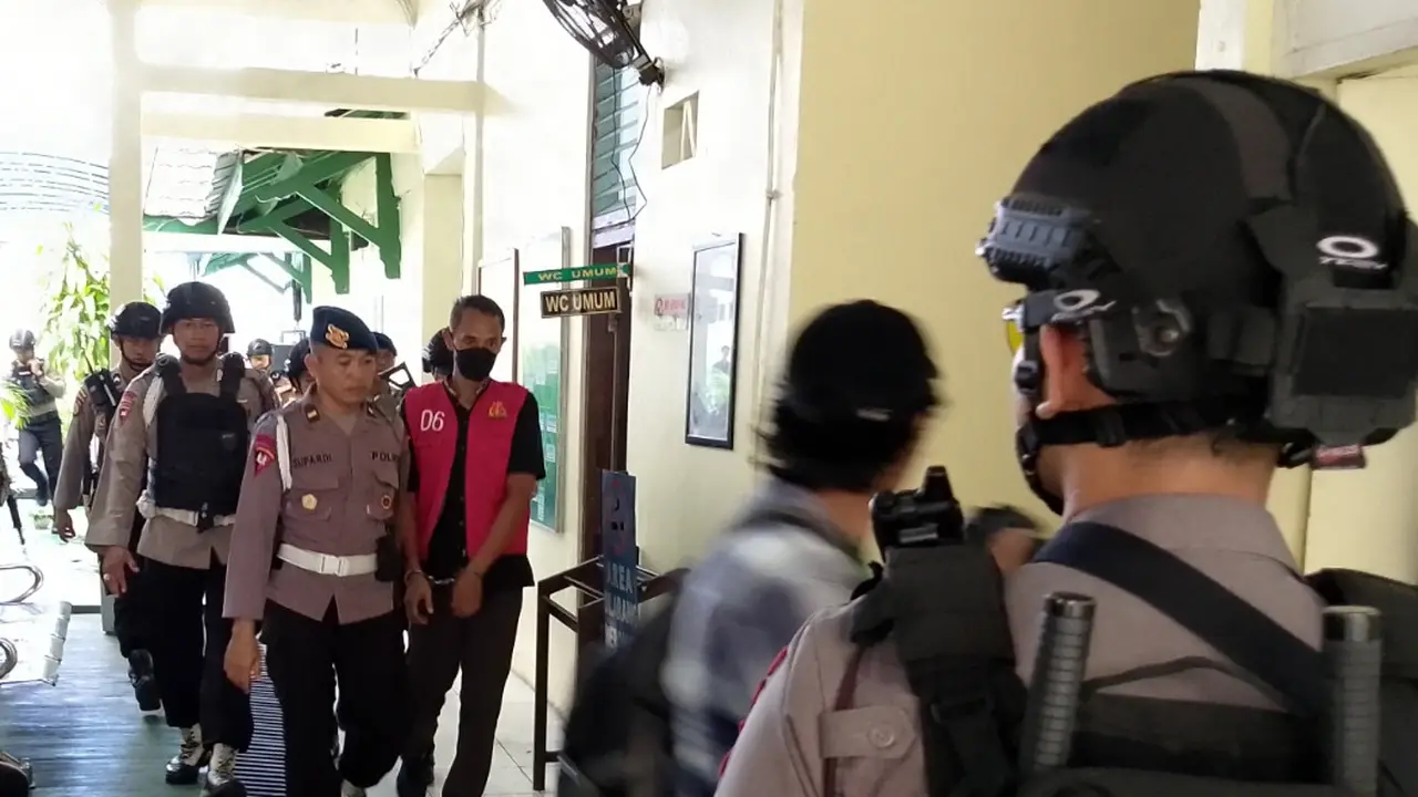 Polisi