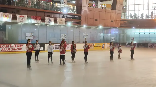 Peserta Kejurnas Ice Skating 2022