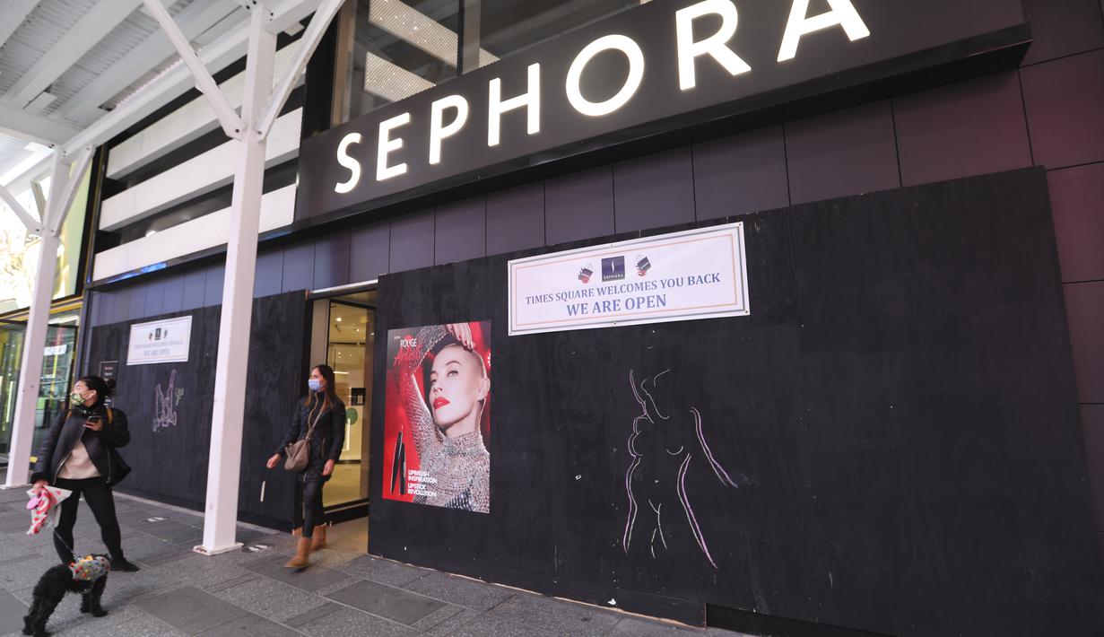 FOTO Jelang Pemilu AS Toko  Toko  di  New York Bersiap 