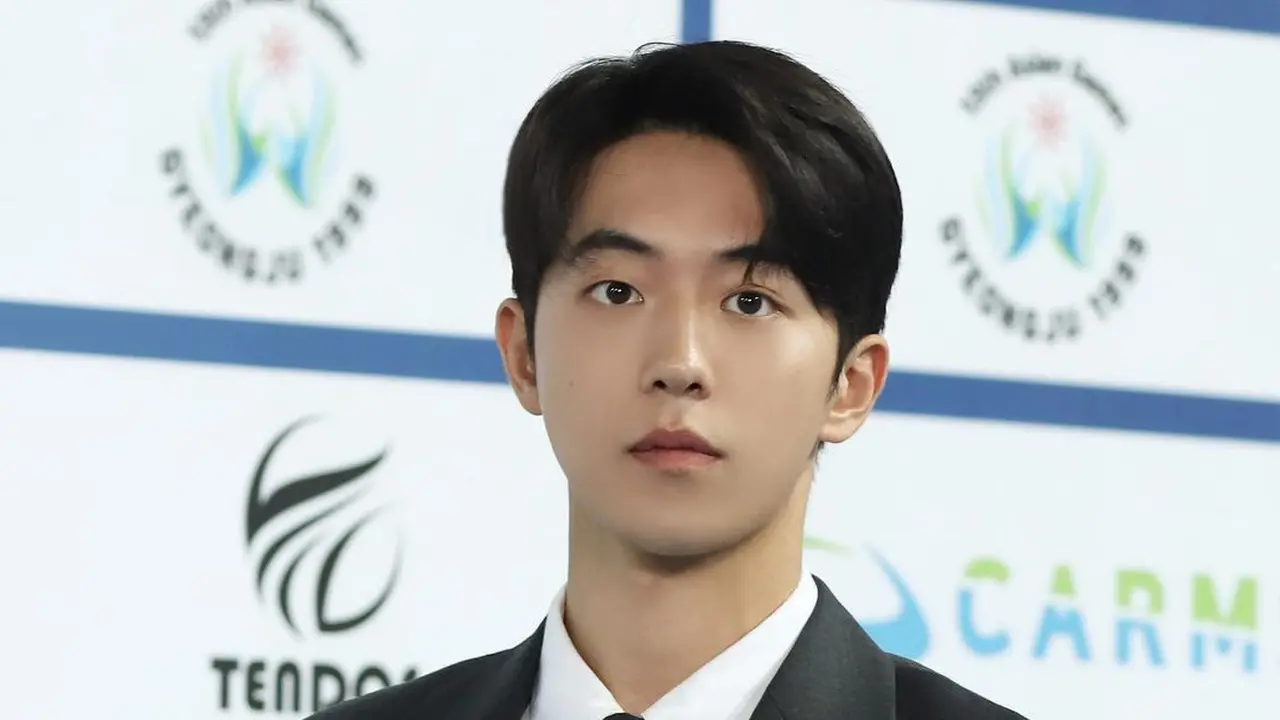 Nam Joo Hyuk di balik layar drakor Twenty Five Twenty One. (Instagram/management_soop)