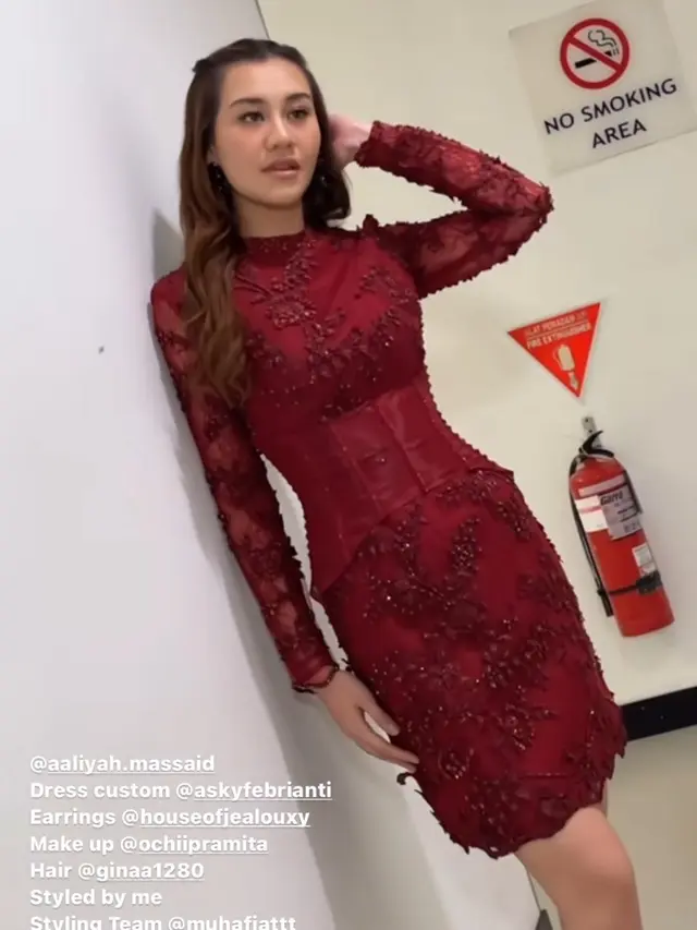 Aaliyah Massaid saat Hadir Acara Penghargaan. [@erichalamin]