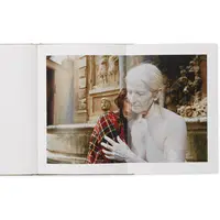 Gucci luncurkan buku seni Ωοτοκία (Oviparity) (Foto: Dok. Gucci)