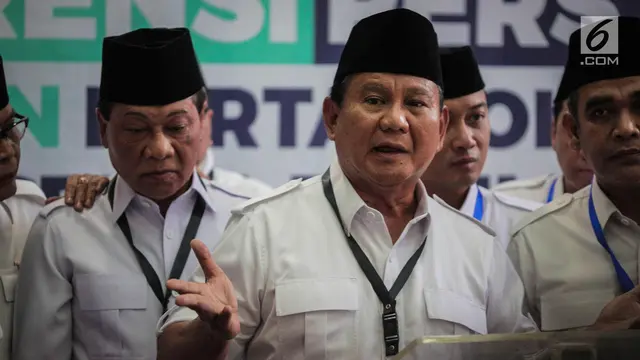 Prabowo Memberikan Keteranangan Usai Daftarkan Partainya Gerinda