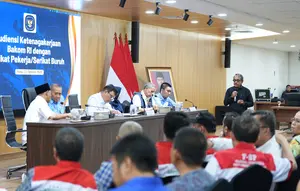Kabakom Janji Sampaikan 'Suara' Buruh soal Upah hingga PHK ke Presiden