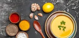 Selain mudah dibuat hanya dengan bahan sederhana, rasanya fleksibel dan bisa disesuaikan dengan selera. [Dok/freepik.com/KamranAydinov]