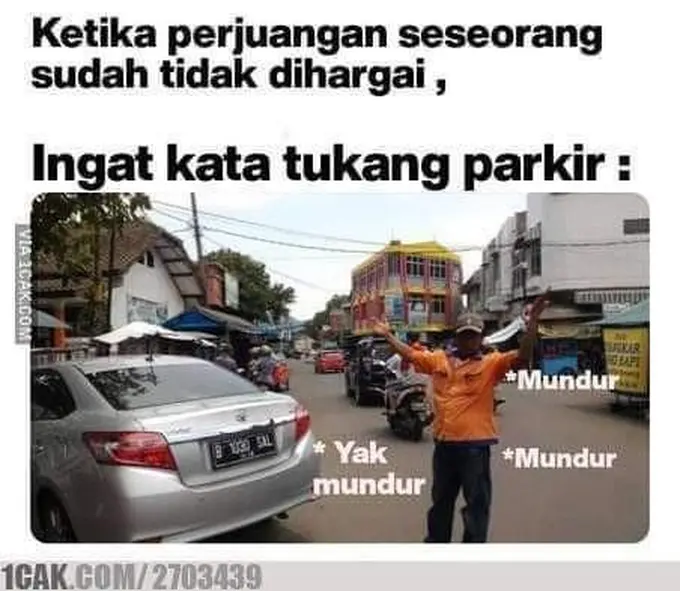 10 Meme Kocak Tukang Parkir Ini Sukses Bikin Ngakak Sekaligus Menohok