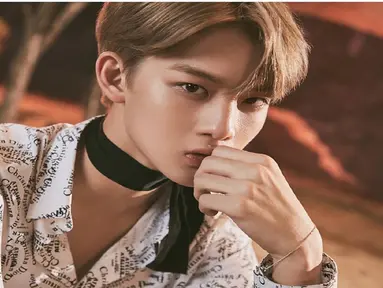 Bae Jinyoung yang pernah tergabung dalam Wanna One yang debut pada tahun 2017 lalu. Pelantun lagu 'Energetic' ini memiliki banyak penggemar yang tak hanya di Korea Selatan saja. Sibuk dengan grupnya, tak jarang Jinyoung kerap ganti gaya rambut. (Liputan6.com/Instagram/@wannaone.official)