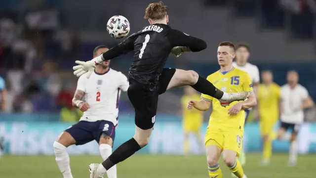 Foto Piala Eropa: Belum Kebobolan di Euro 2020, Jordan Pickford Masih Sempurna