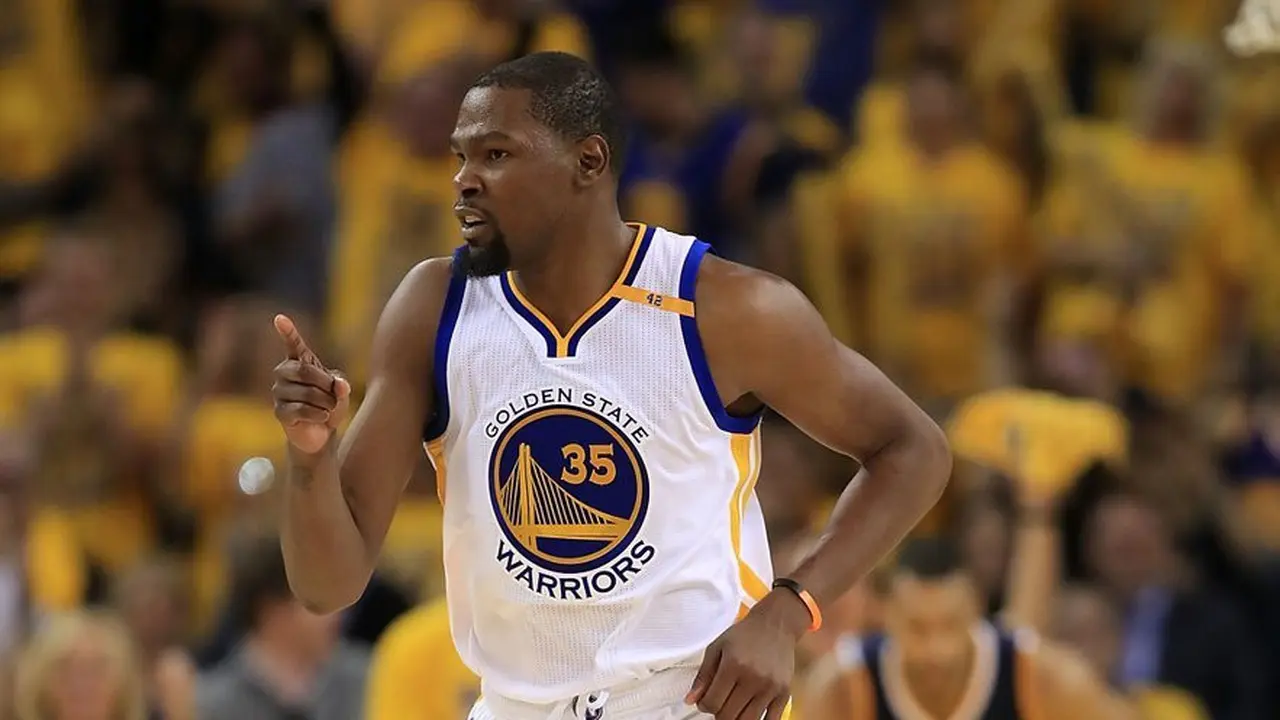 Pemain Golden State Warriors Kevin Durant tampil gemilang lawan Utah Jazz (NBA)